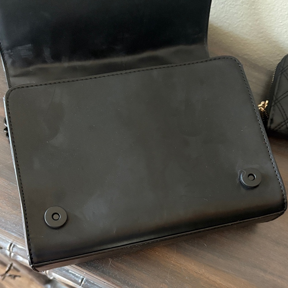 Aldo Black Quilted Crossbody Bag - Picture 3 of 3